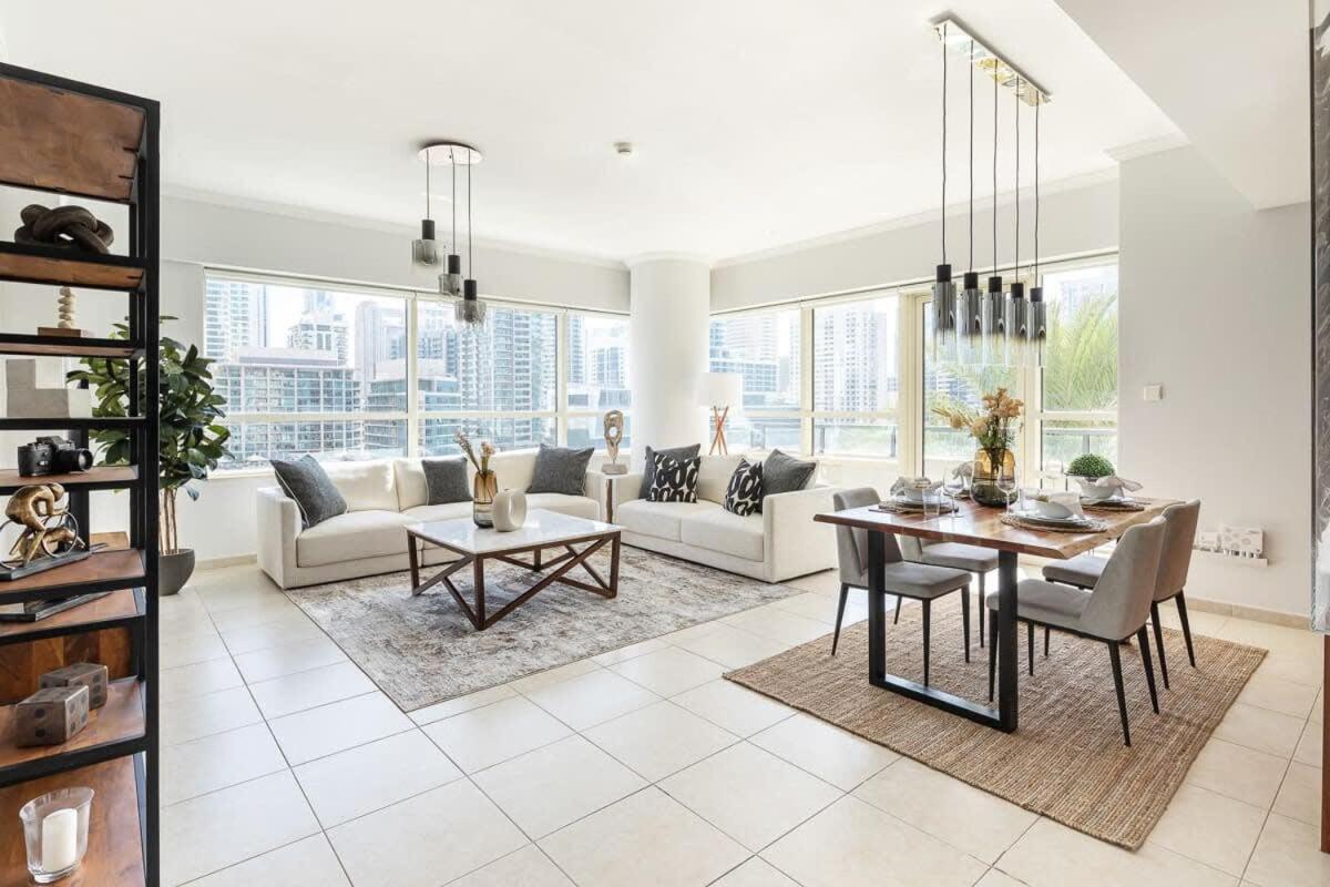 Frank Porter - Al Sahab 2 Apartment *